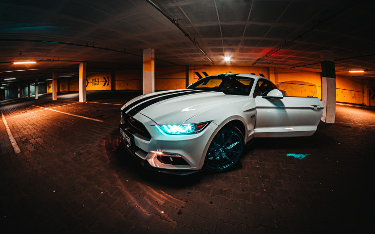rent-vehicle